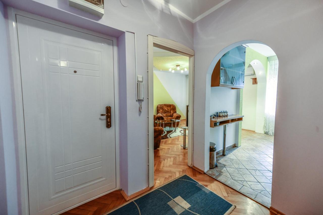 Lux Apartman Cvetkovic Kraljevo Exterior foto
